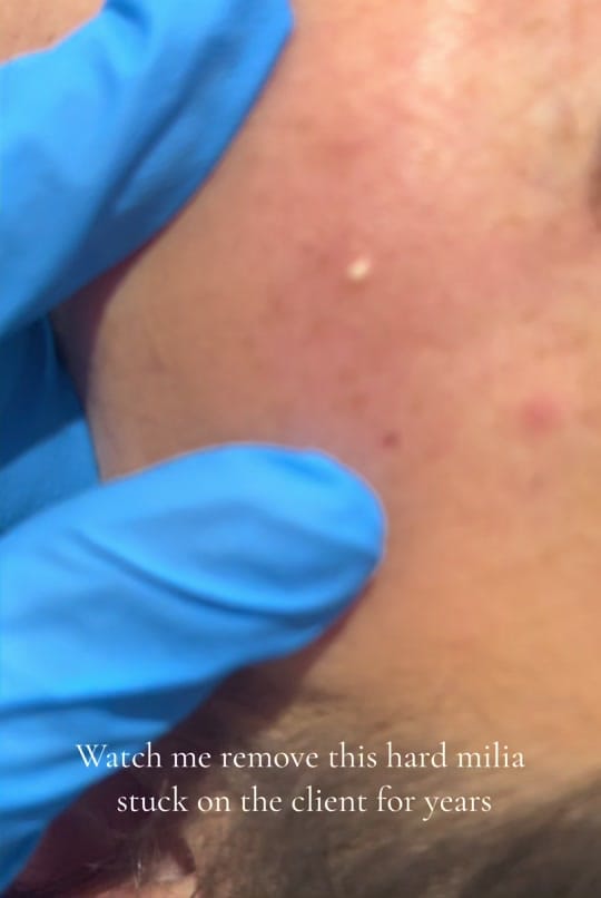 Post 8 by Lola Academy on TikTok (video)