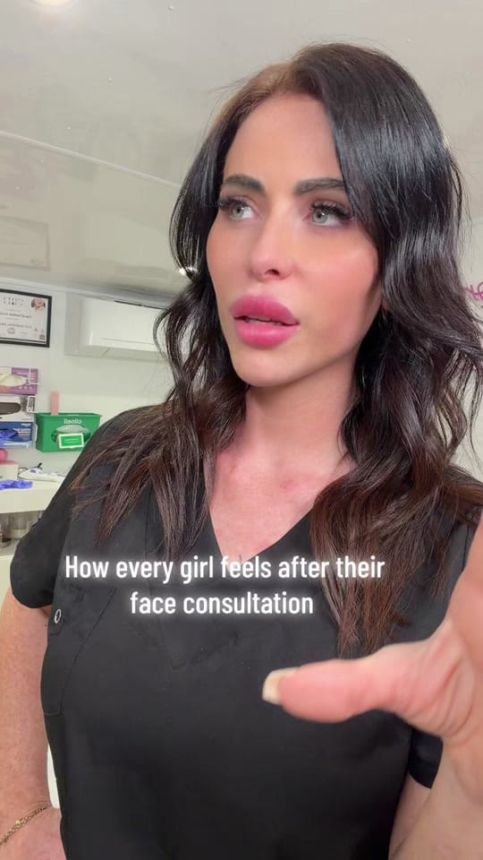 Post 1 by Lola Academy on TikTok (video)