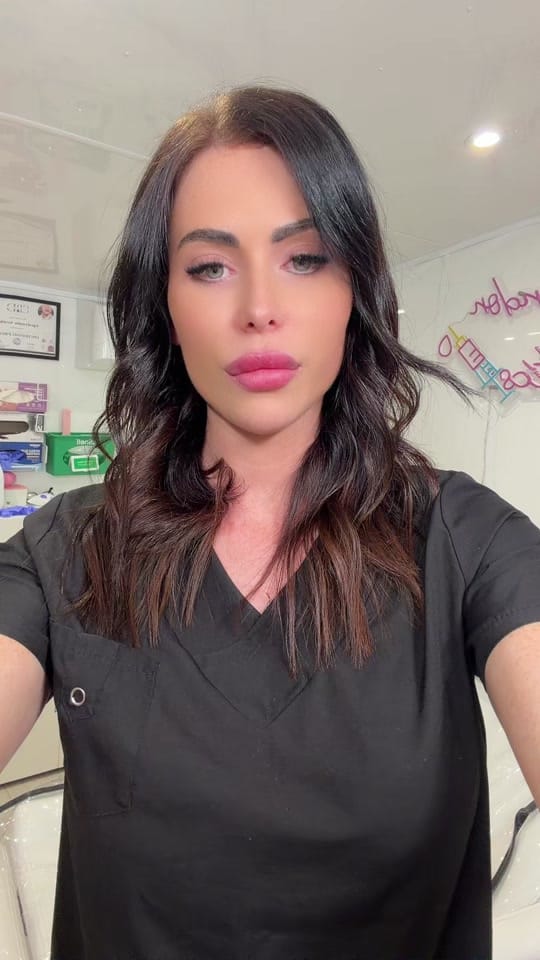 Post 7 by Lola Academy on TikTok (video)