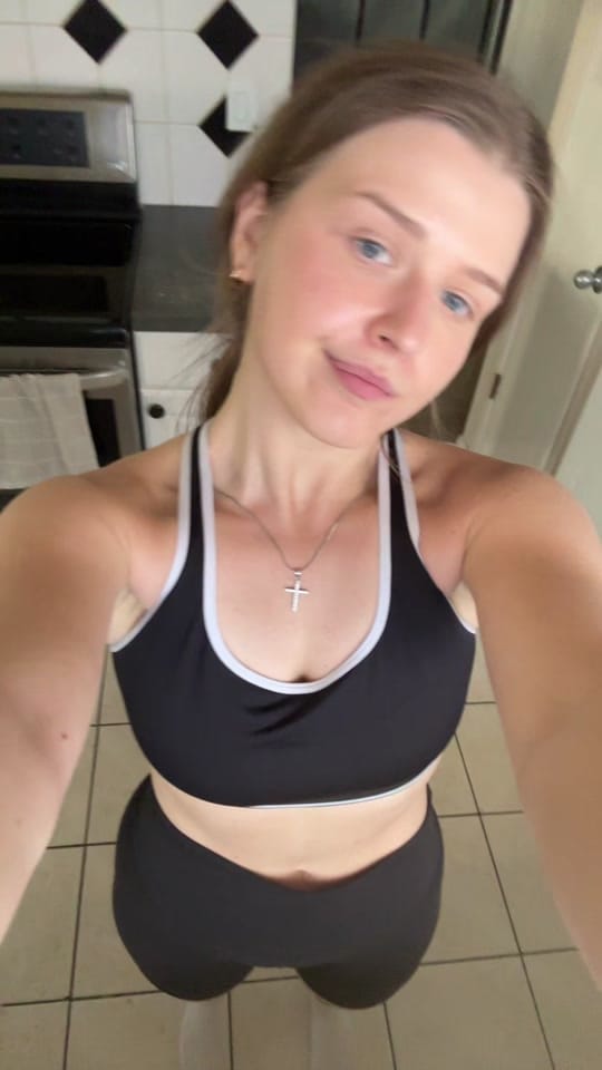 Post 2 by Sweet.Lana on TikTok (video)