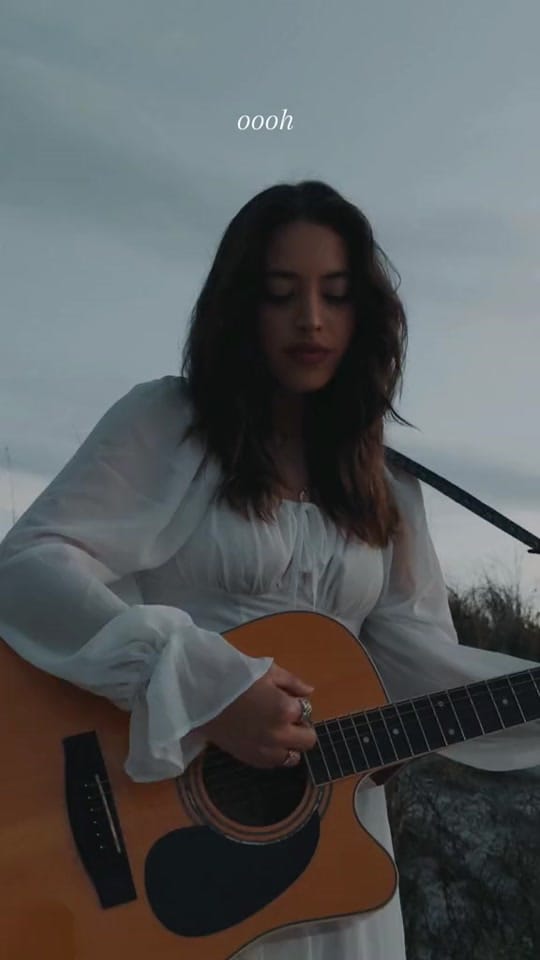 Post 4 by emzi🍓 on TikTok (video)