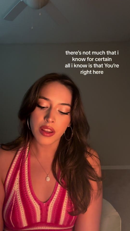 Post 5 by emzi🍓 on TikTok (video)