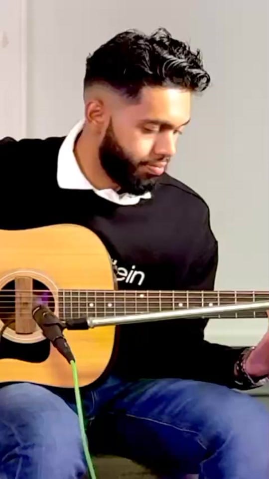 Post 3 by Bollybirds London on TikTok (video)