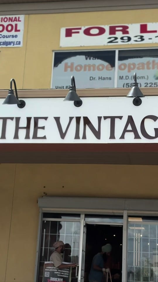 Post 8 by The Vintage Singh on TikTok (video)