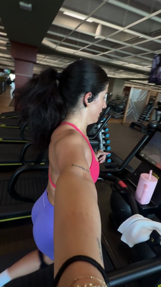 Post 3 by Sammie Smart on TikTok (video)