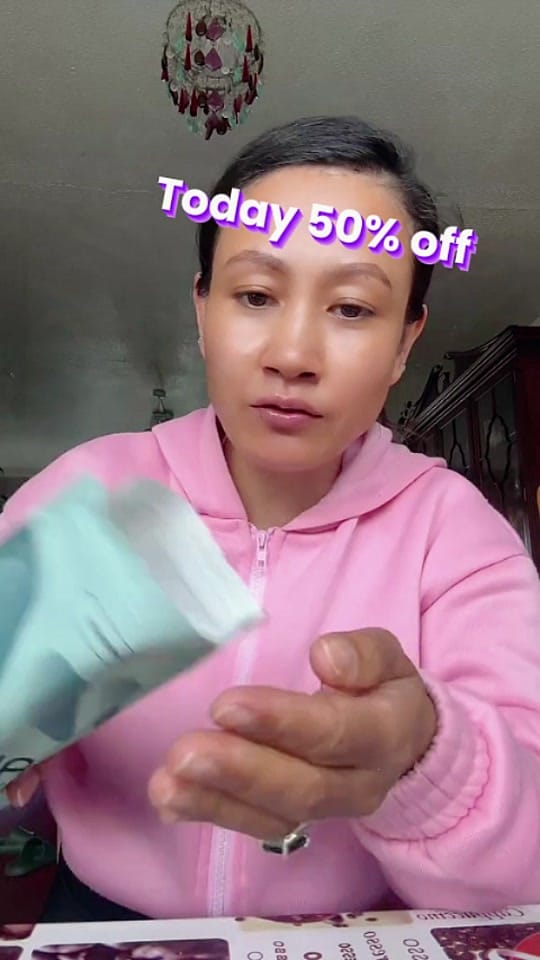 Post 7 by Sarah Nadin on TikTok (video)