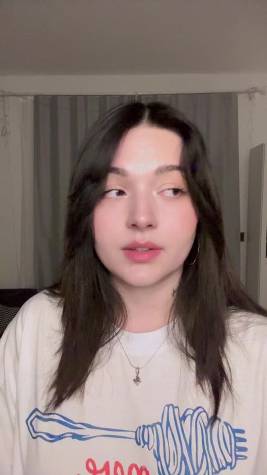 Post 6 by Buse’s 🪩 on TikTok (video)