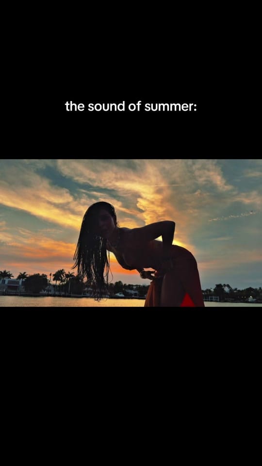 Post 2 by IzzyLaReina on TikTok (video)