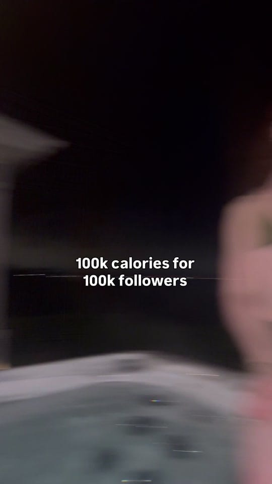 Post 2 by Sarah Vee on TikTok (video)