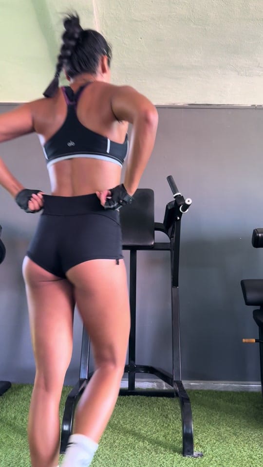 Post 3 by gwenmaryfit on TikTok (video)