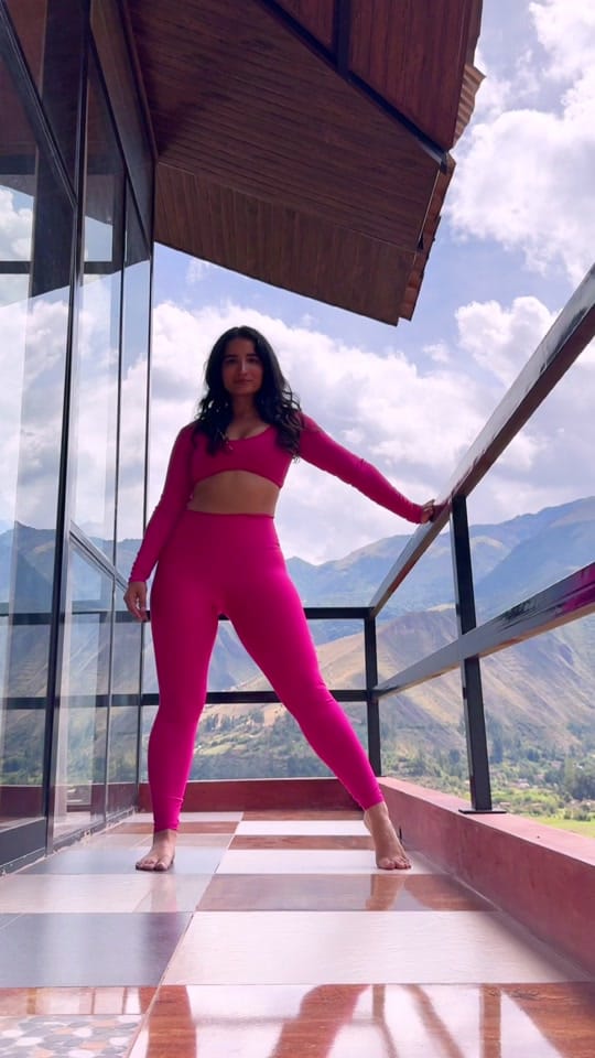 Post 10 by vanessa on TikTok (video)