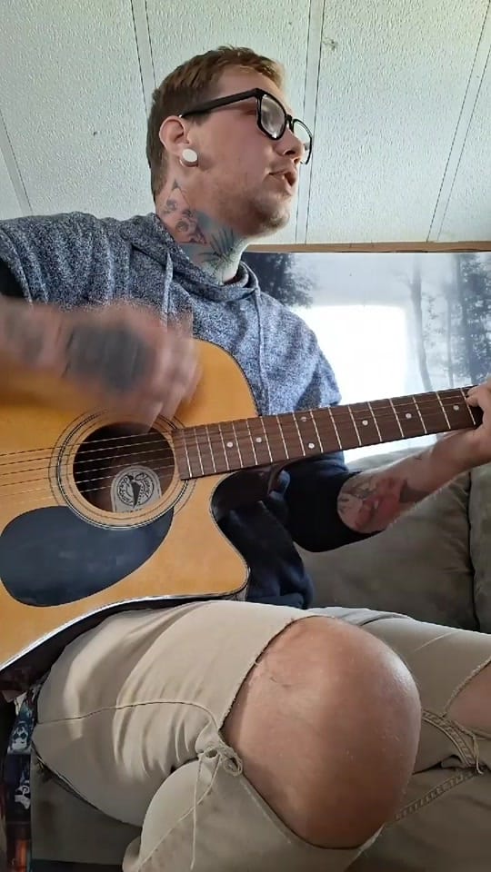 Post 7 by ᴀᴜᴢᴢʏʙᴇᴀʀ on TikTok (video)