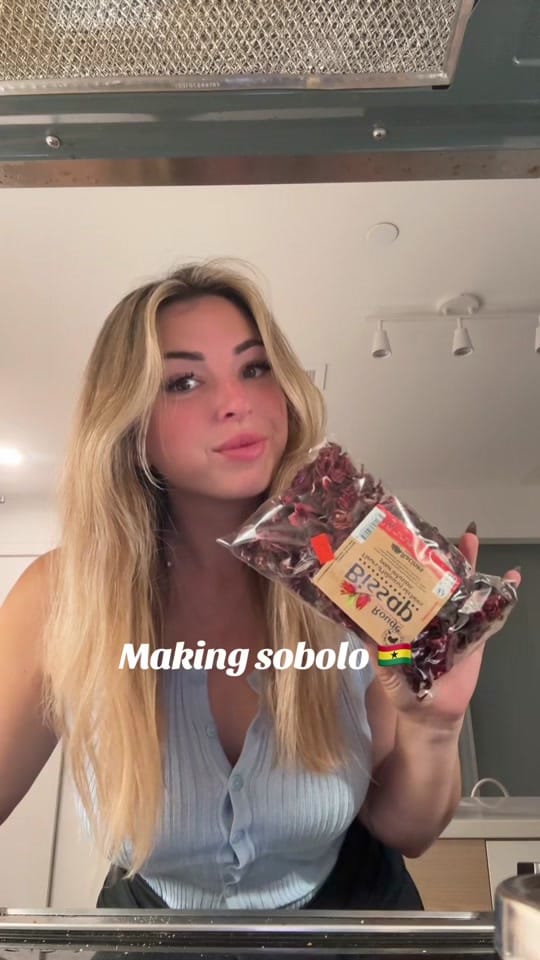 Post 3 by Amy Boadu 👩🏼‍🍳 on TikTok (video)