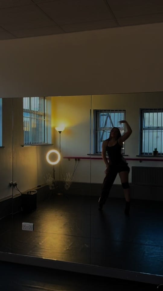 Post 3 by Melissa Ross on TikTok (video)