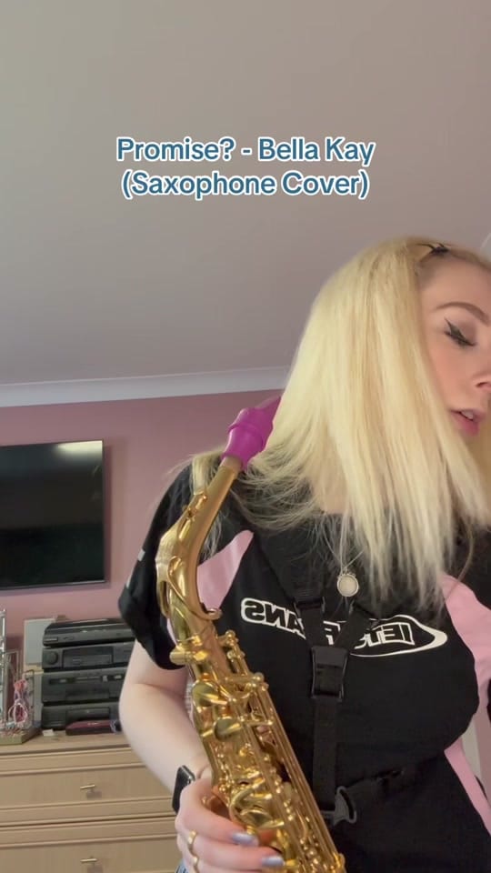 Post 7 by Georgia🎷 on TikTok (video)