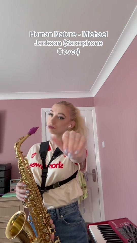 Post 2 by Georgia🎷 on TikTok (video)
