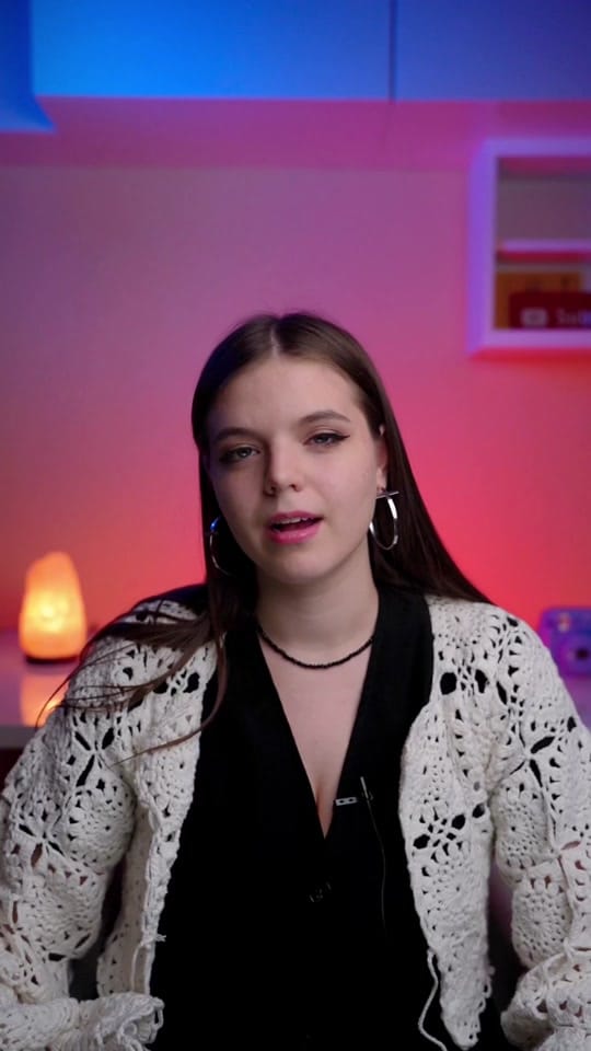 Post 10 by Sasha Mayorik on TikTok (video)