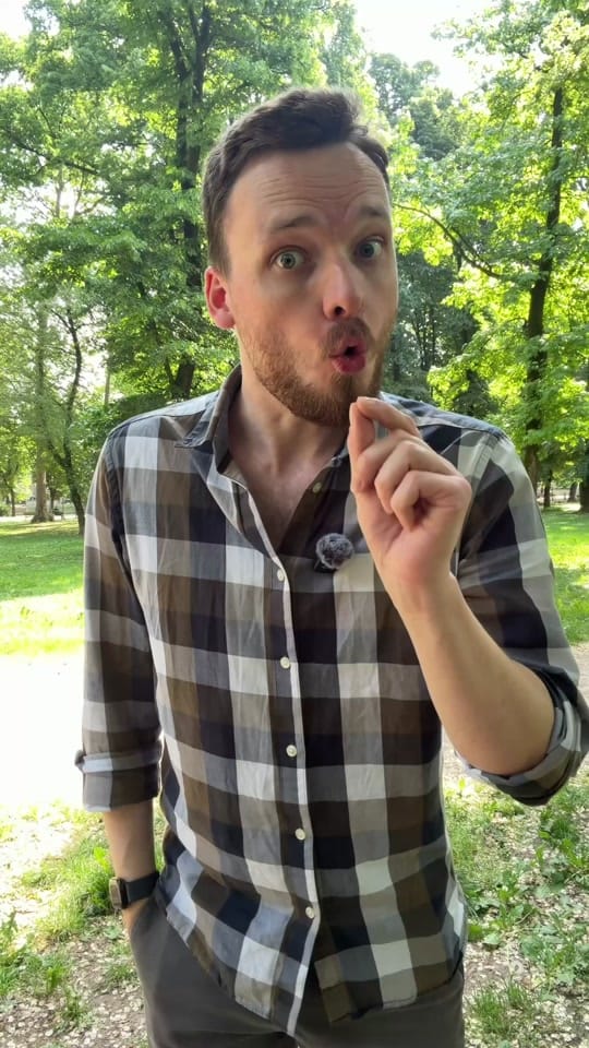 Post 10 by Anthony | 🇬🇧 English Teacher on TikTok (video)