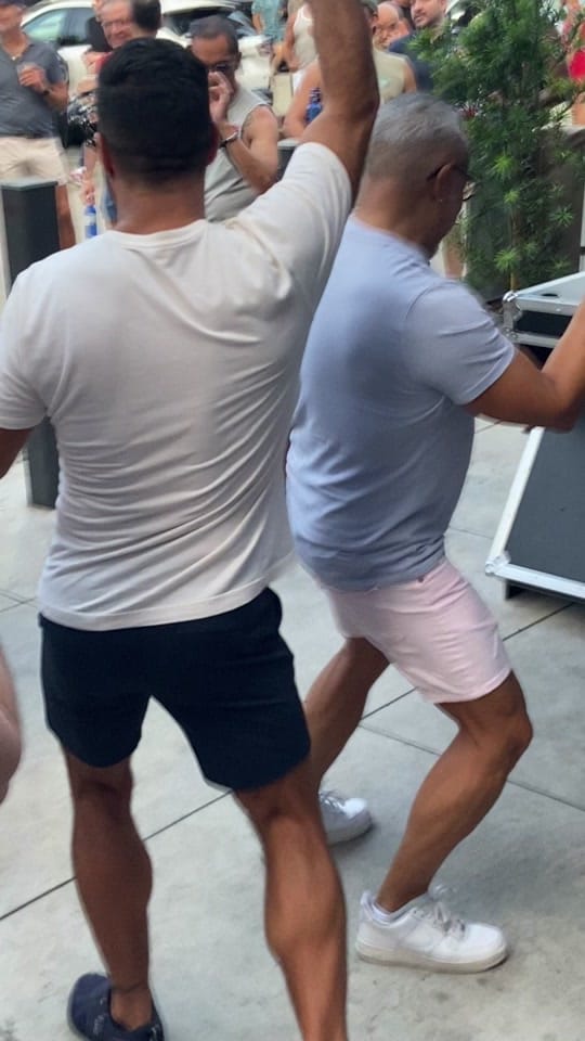 Post 5 by Wilton Gay 📍 Manors on TikTok (video)