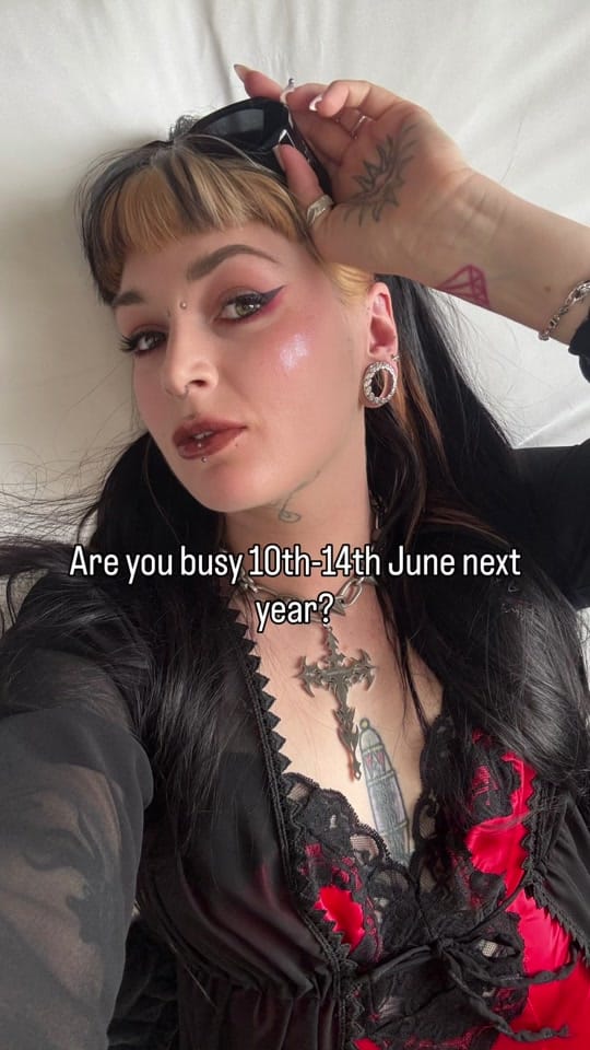 Post 8 by Foxxtailz 🩷🕸️ on TikTok (video)