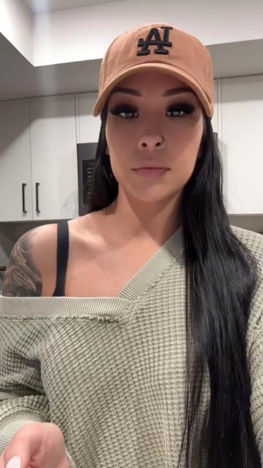 Post 5 by Brittany Leigh on TikTok (video)