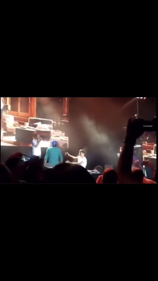 Post 5 by A louca da 1D on TikTok (video)
