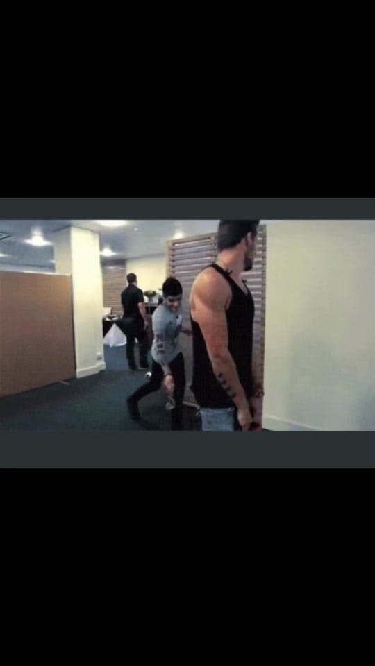 Post 2 by A louca da 1D on TikTok (video)