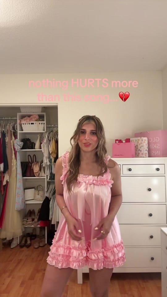 Post 2 by Keyena|Vancouver Creator & UGC on TikTok (video)