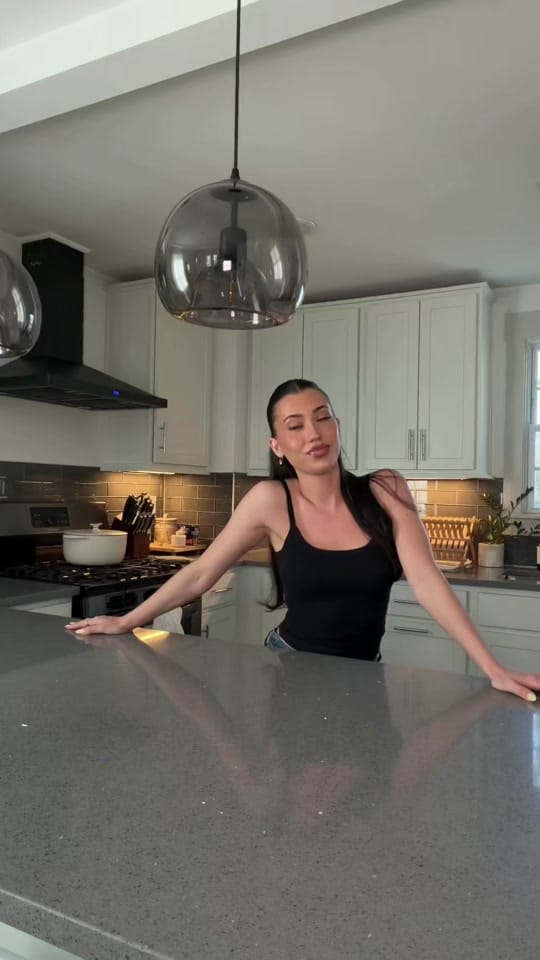 Post 5 by Dallas Caroline on TikTok (video)