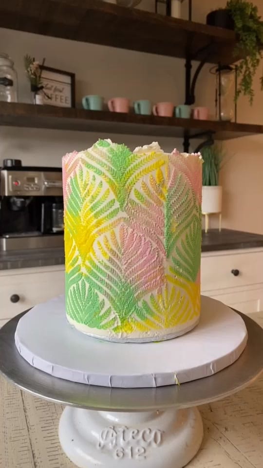 Post 1 by Esther on TikTok (video)
