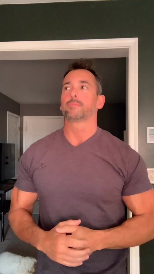 Post 1 by Martin C. on TikTok (video)