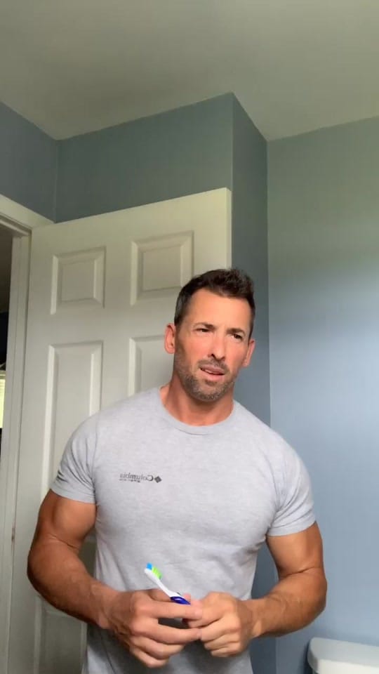 Post 3 by Martin C. on TikTok (video)