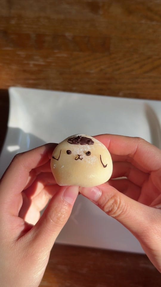 Post 6 by eatingwithwinnie on TikTok (video)