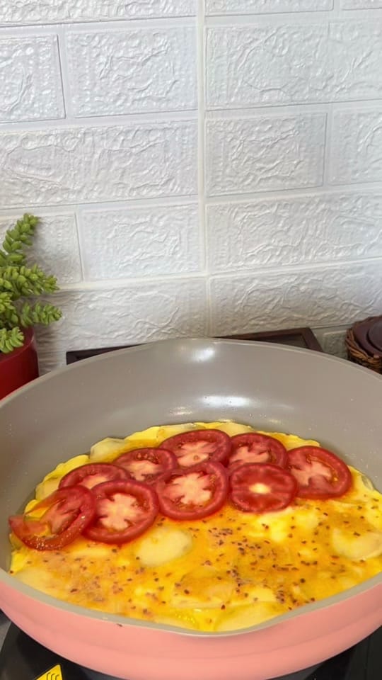 Post 1 by Cook with Shazia on TikTok (video)