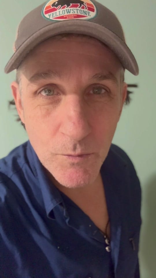 Post 7 by TomStadeComic on TikTok (video)