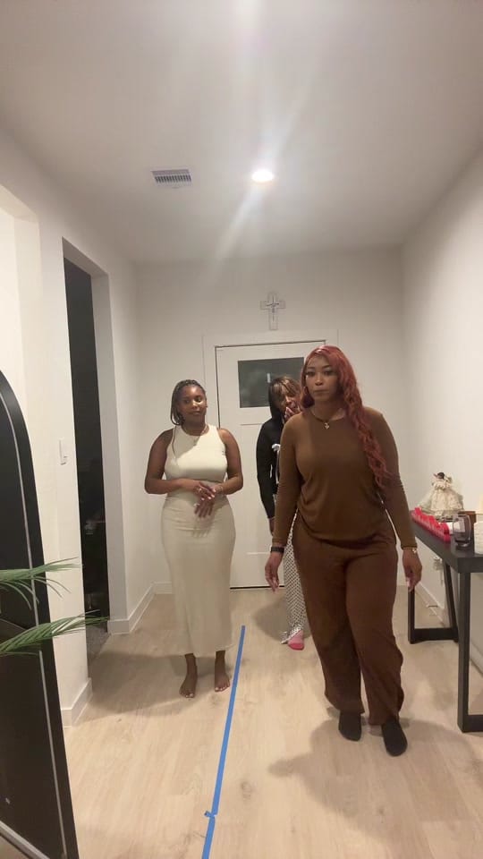 Post 1 by Avii💫💜 on TikTok (video)