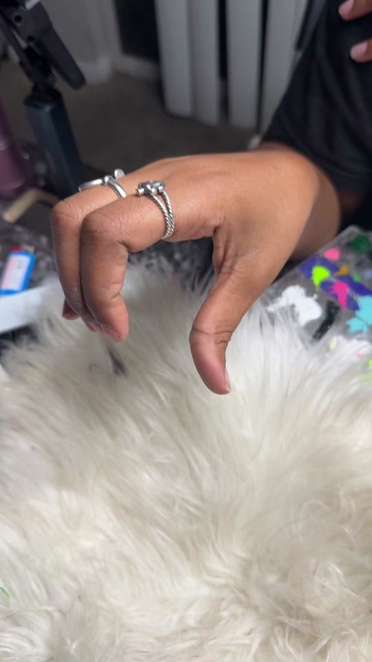 Post 4 by Avii💫💜 on TikTok (video)