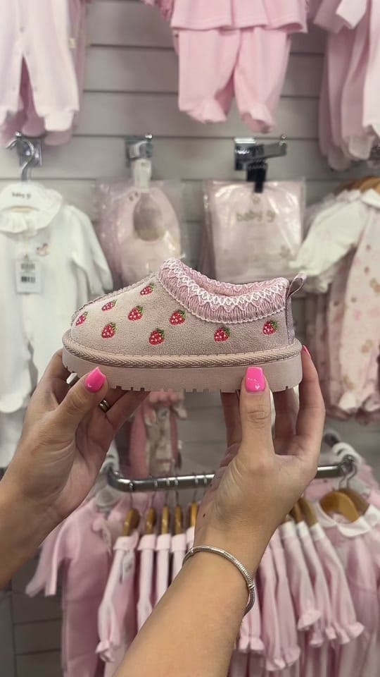 Post 8 by bonbons_babywear on TikTok (video)