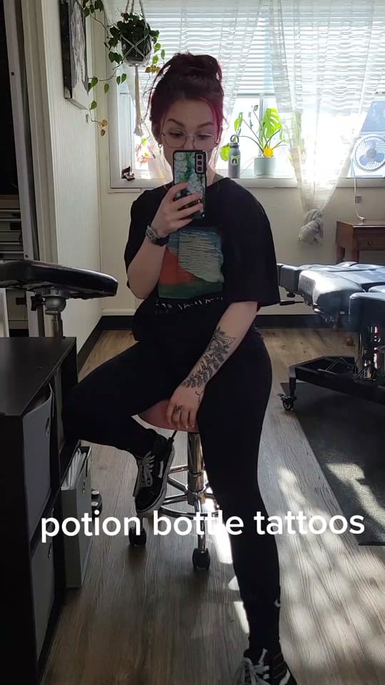 Post 10 by Skyla Bel🐉 on TikTok (video)