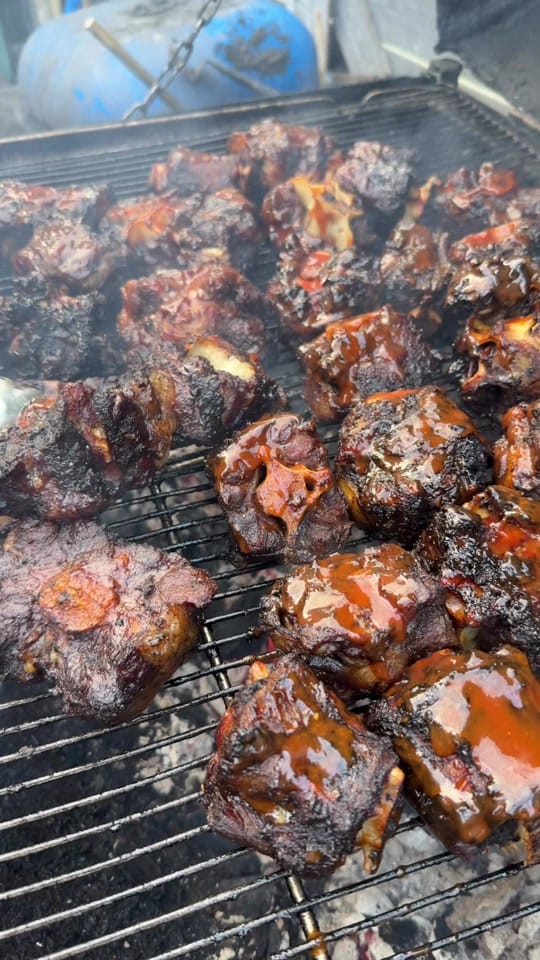 Post 8 by 9 Mile Restaurant 🇯🇲🇨🇦 on TikTok (video)