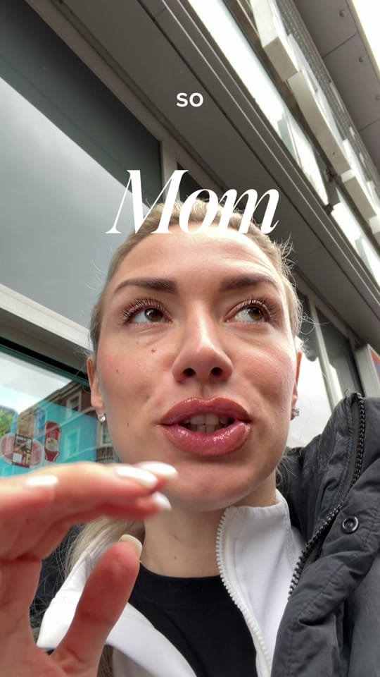 Post 3 by Eli🎀 on TikTok (video)