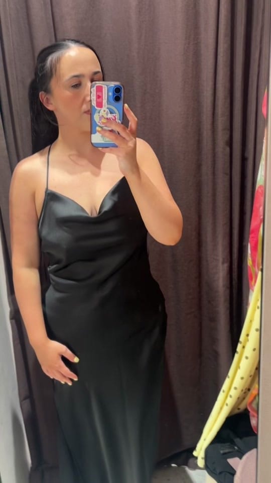 Post 8 by Nicole| Mom of 4 | on TikTok (video)