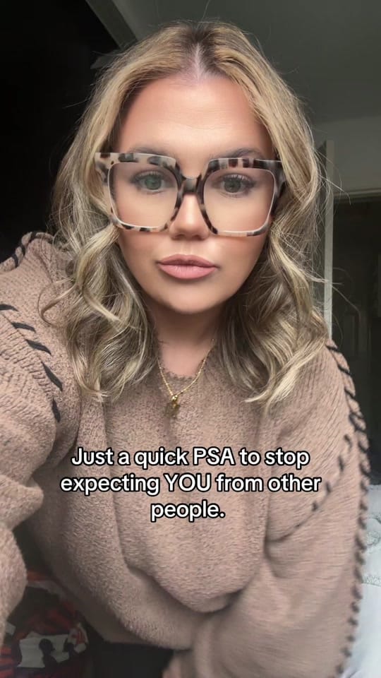 Post 2 by Mollileigh - mum life✨ on TikTok (video)