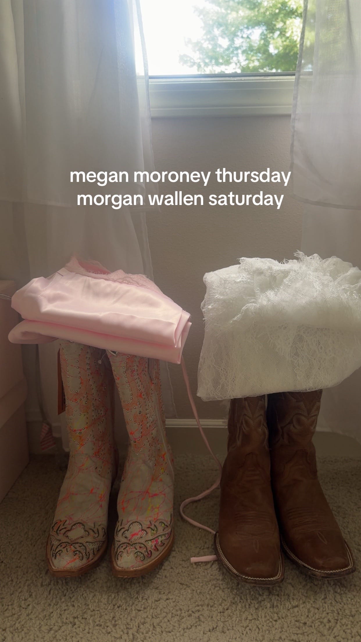 Post 1 by lizzy winter on TikTok (video)
