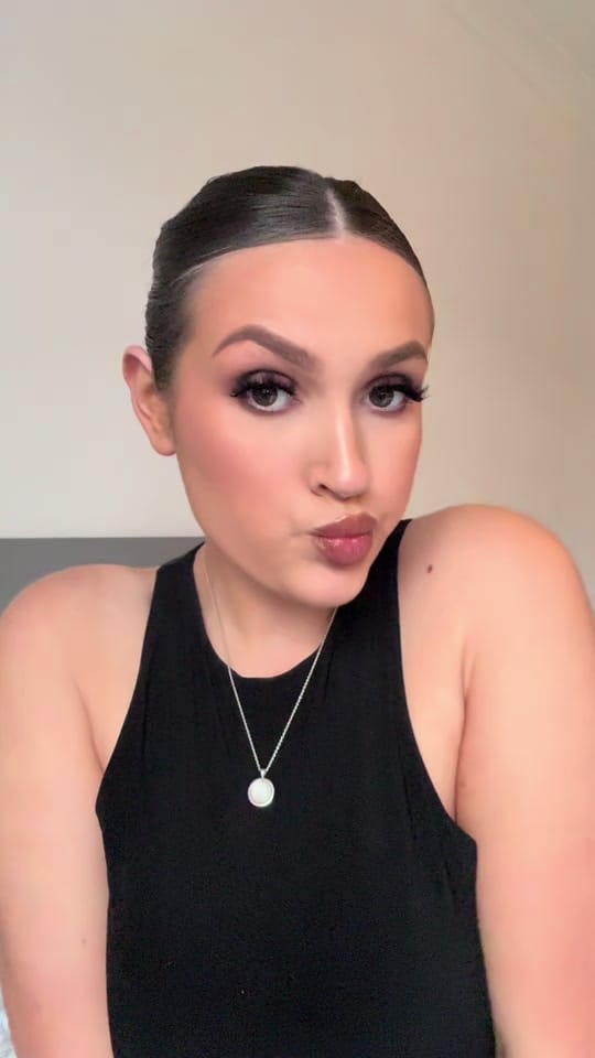 Post 5 by Lauren Morgan on TikTok (video)