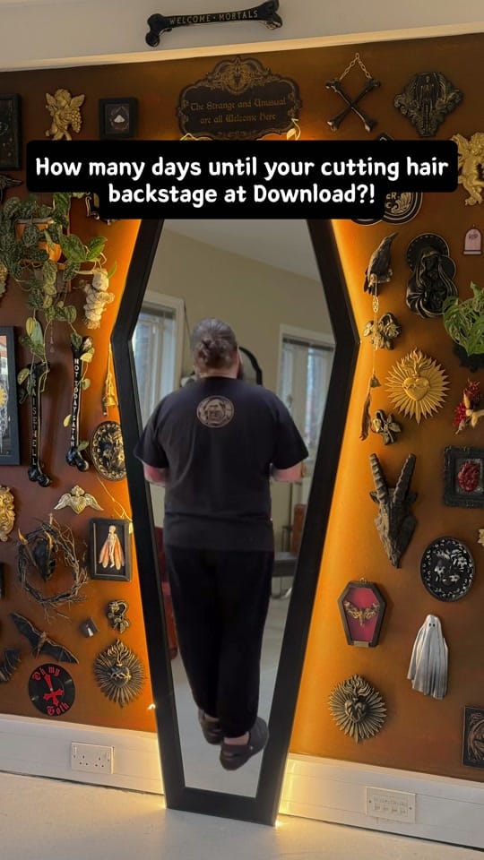 Post 4 by Heavy Metal Hairdresser on TikTok (video)