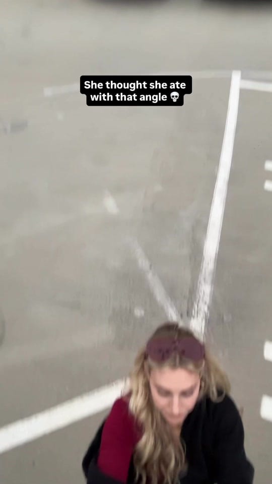 Post 4 by BB BAD ⚡️ on TikTok (video)