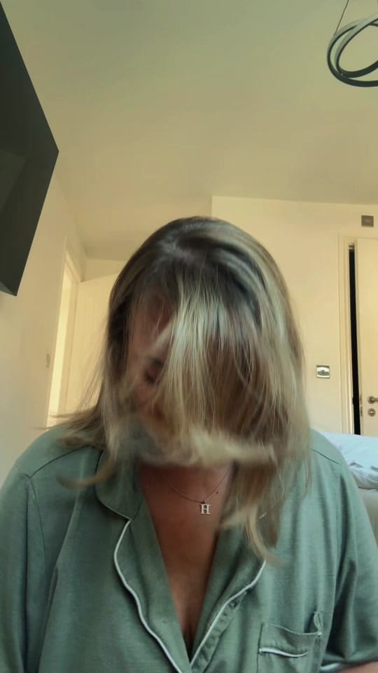 Post 4 by Hayley Currie on TikTok (video)