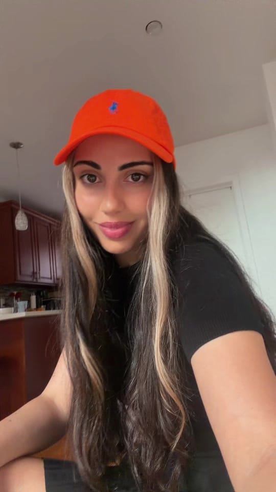 Post 1 by 𝗧𝗶𝗸𝘂𝗡𝗮 __ on TikTok (video)