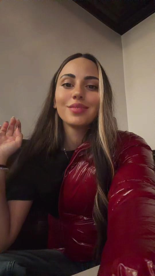 Post 6 by 𝗧𝗶𝗸𝘂𝗡𝗮 __ on TikTok (video)
